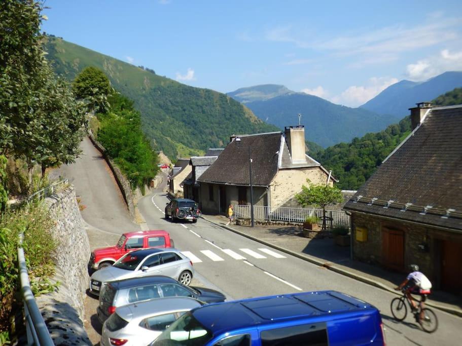 Maison Familiale Pour 8 Saint-Aventin Luaran gambar