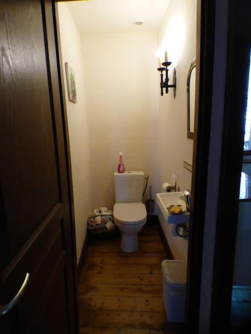 Maison Familiale Pour 8 Saint-Aventin Luaran gambar